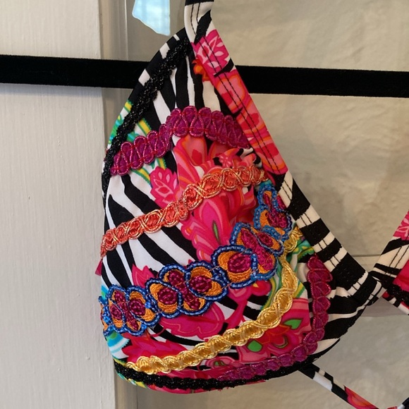 Y2K Xhilaration bikini top - Picture 3 of 9